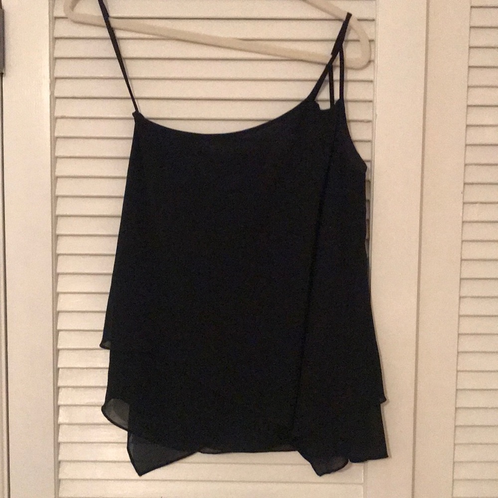 Asymmetrical black top